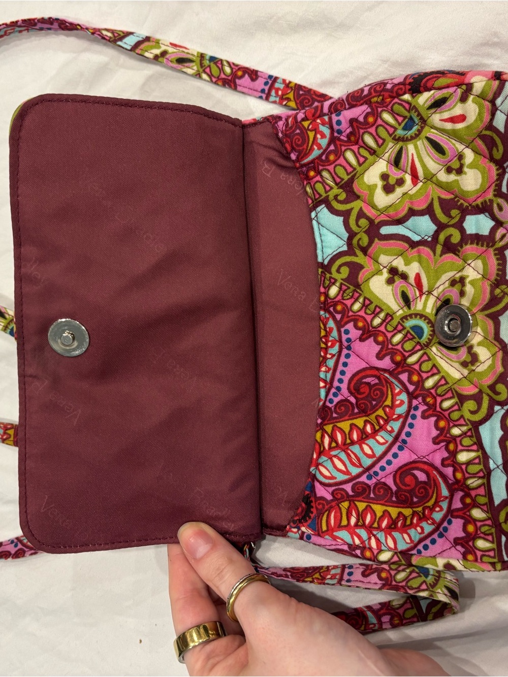 Vera Bradley Resort Medallion Crossbody - Picture 4 of 8